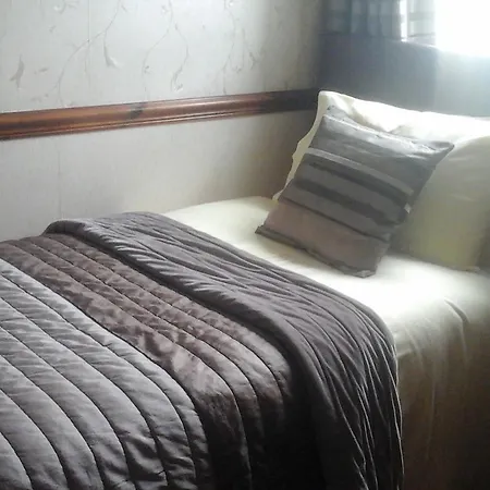 Edwardian 3*